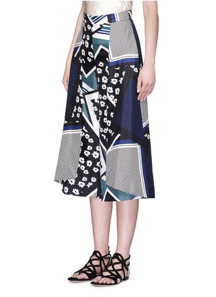 Front View - Click To Enlarge - 72723 - Scarf colourblock print culottes