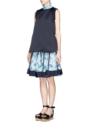 Front View - Click To Enlarge - SACAI - Pleated floral bottom dress