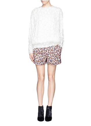Figure View - Click To Enlarge - CHLOÉ - Leopard jacquard silk-blend pleat shorts