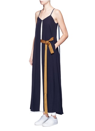 Figure View - Click To Enlarge - COMME MOI - Ribbon sash pleated crepe dress