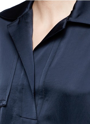 Detail View - Click To Enlarge - VICTOR ALFARO - Patch pocket satin shirt