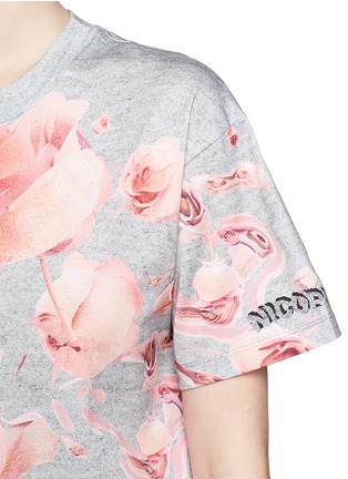 Detail View - Click To Enlarge - NICOPANDA - 'All Over Rose' mercerised cotton T-shirt