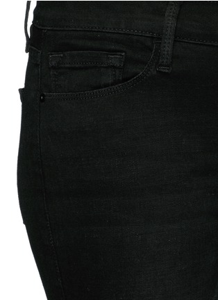 Detail View - Click To Enlarge - FRAME - 'Le Skinny De Jeanne' distressed knee jeans