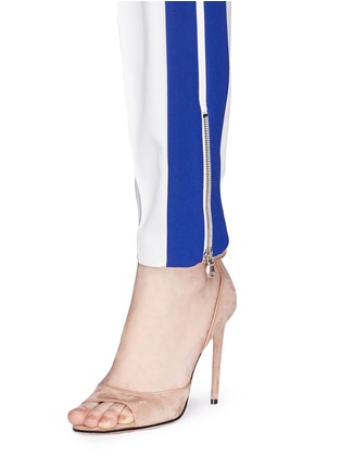 Detail View - Click To Enlarge - ALEXANDER MCQUEEN - Striped side crepe pants