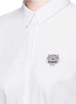Detail View - Click To Enlarge - KENZO - Tiger embroidered poplin shirt dress