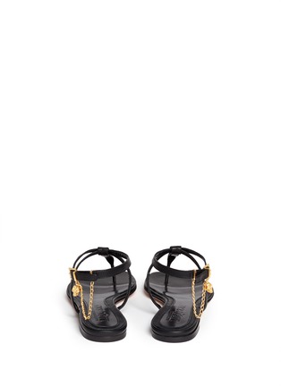 Back View - Click To Enlarge - ALEXANDER MCQUEEN - Skull charm chain leather thong sandals