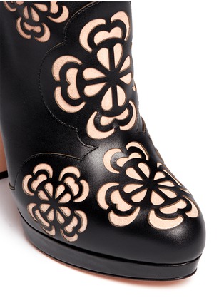 Detail View - Click To Enlarge - ALEXANDER MCQUEEN - Floral perforation leather ankle boots