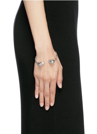 Figure View - Click To Enlarge - ALEXANDER MCQUEEN - Twin crystal skull faceted cuff