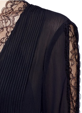Detail View - Click To Enlarge - ALICE & OLIVIA - 'Kaitlyn' floral lace trim pleated blouse
