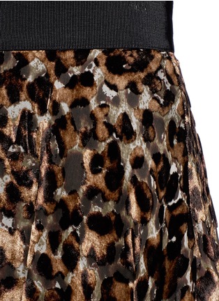 Detail View - Click To Enlarge - ALICE & OLIVIA - 'Bea' leopard print devoré velvet circle skirt