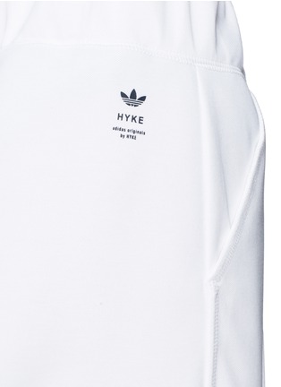 Detail View - Click To Enlarge - ADIDAS X HYKE - 'HY Track' pants