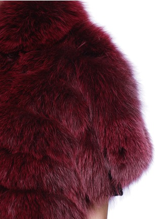 Detail View - Click To Enlarge - FUREVER - Rabbit stripe fox fur cropped gilet