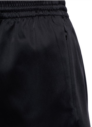 Detail View - Click To Enlarge - T BY ALEXANDER WANG - Stretch satin drawstring track skirt