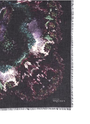 Detail View - Click To Enlarge - ALEXANDER MCQUEEN - Moth eye skull print modal-silk scarf