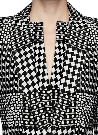 Detail View - Click To Enlarge - ALEXANDER MCQUEEN - Prince of Wales check jacquard coat
