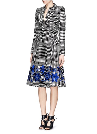 Figure View - Click To Enlarge - ALEXANDER MCQUEEN - Prince of Wales check jacquard coat