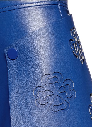 Detail View - Click To Enlarge - ALEXANDER MCQUEEN - Floral laser cutout leather wrap skirt