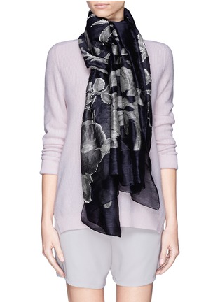 Figure View - Click To Enlarge - ARMANI COLLEZIONI - Floral jacquard cotton-linen-silk scarf