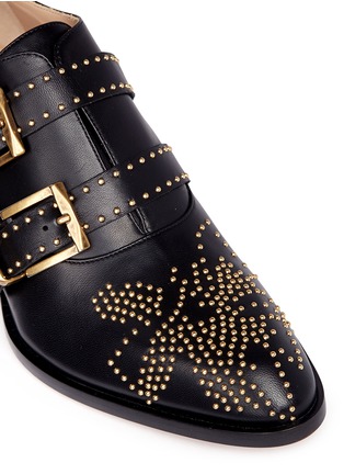 Detail View - Click To Enlarge - CHLOÉ - 'Susanna' floral stud buckled leather booties