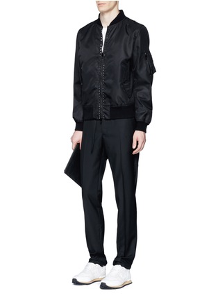 Figure View - Click To Enlarge - VALENTINO GARAVANI - 'Rockstud Untitled 15 Noir' bomber jacket