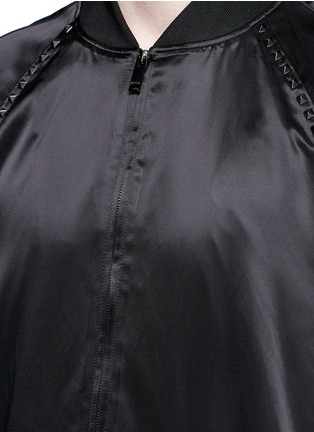 Detail View - Click To Enlarge - VALENTINO GARAVANI - 'Rockstud Untitled 14 Noir' satin souvenir jacket