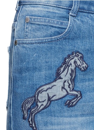 Detail View - Click To Enlarge - STELLA MCCARTNEY - Horse appliqué cropped flared jeans