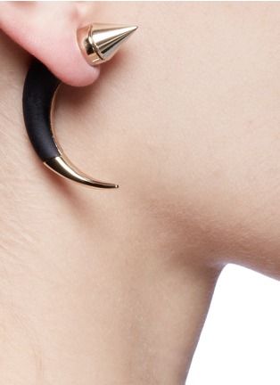Figure View - Click To Enlarge - GIVENCHY - Bi-colour magnetic single earring