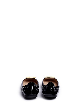 Back View - Click To Enlarge - TORY BURCH - 'Twiggie' metal logo patent leather ballet flats