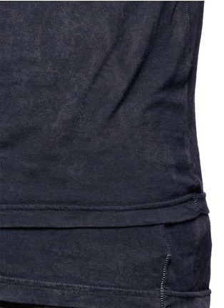 Detail View - Click To Enlarge - THE VIRIDI-ANNE - Contrast seam layered cotton T-shirt