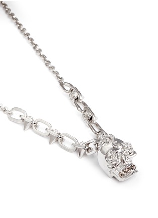 Detail View - Click To Enlarge - ALEXANDER MCQUEEN - Punk rose skull pendant necklace