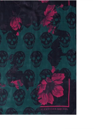 Detail View - Click To Enlarge - ALEXANDER MCQUEEN - 'Decay Floral Skull' silk chiffon scarf