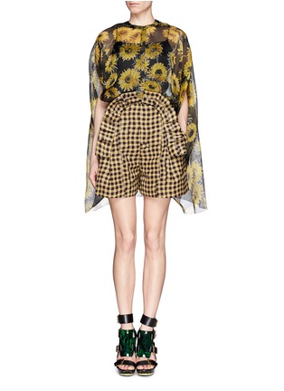 Figure View - Click To Enlarge - DELPOZO - Overlap check print ruffle arch shorts
