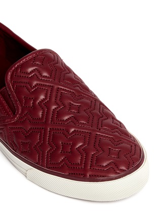 Detail View - Click To Enlarge - TORY BURCH - 'Jesse' quilted leather slip-ons 