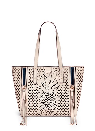 Main View - Click To Enlarge - CHLOÉ - 'Milo' medium pineapple embossed perforated leather tote