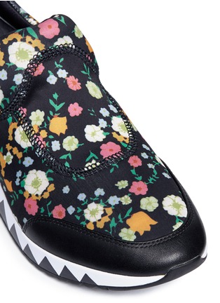 Detail View - Click To Enlarge - TORY BURCH - 'Jupiter' floral print neoprene slip-on sneakers