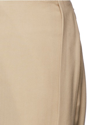 Detail View - Click To Enlarge - ACNE STUDIOS - 'Caryn' foldover pleat crepe shorts