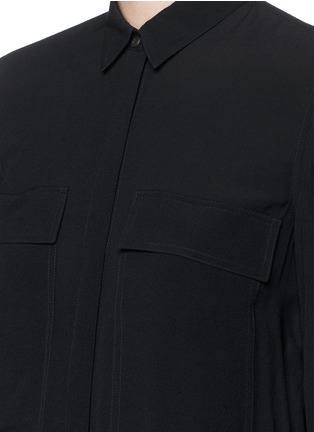 Detail View - Click To Enlarge - HELMUT LANG - Patch pocket textured crepe shirt