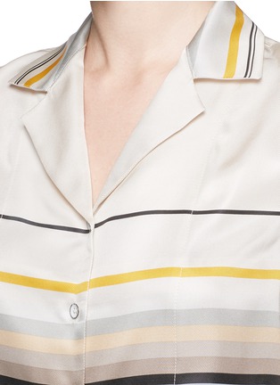 Detail View - Click To Enlarge - RAG & BONE - 'Cropped League' variegated stripe silk shirt
