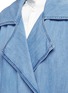 Detail View - Click To Enlarge - STRATEAS CARLUCCI - 'Censor Macro Trench' denim coat