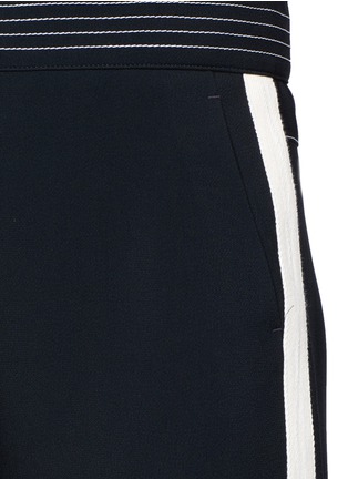 Detail View - Click To Enlarge - CHLOÉ - Stripe side cady shorts