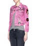 Front View - Click To Enlarge - MARC JACOBS - Embroidered bleached denim shrunken jacket