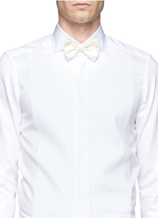 Figure View - Click To Enlarge - ARMANI COLLEZIONI - Pinwale silk bow tie