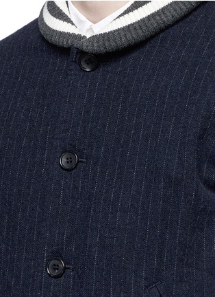Detail View - Click To Enlarge - COMME DES GARÇONS HOMME - Chalk stripe cowhide sleeve jacket
