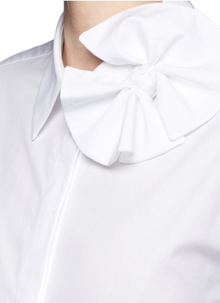 Detail View - Click To Enlarge - VICTORIA, VICTORIA BECKHAM - Butterfly bow poplin shirt