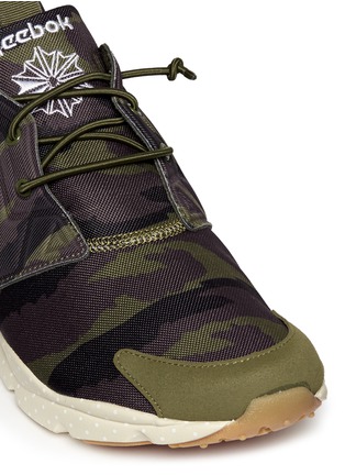 Detail View - Click To Enlarge - REEBOK - 'Furylite Cloud Pack' camouflage print sneakers