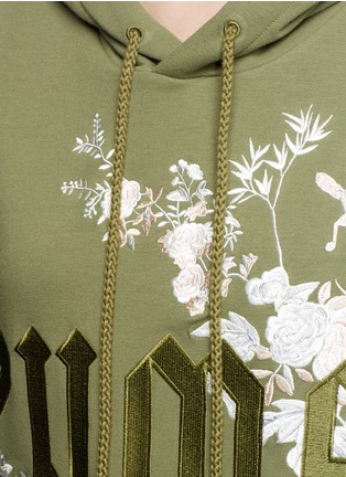 Detail View - Click To Enlarge - FENTY PUMA BY RIHANNA - Floral embroidered fleece drawstring hoodie