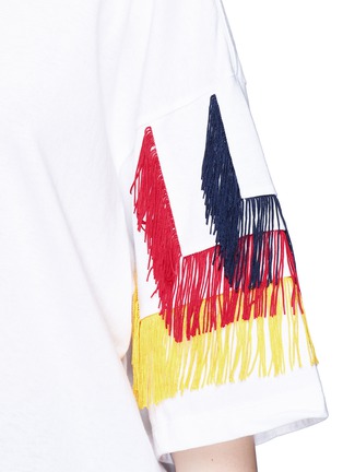 Detail View - Click To Enlarge - 72951 - Tiered fringe sleeve cotton T-shirt