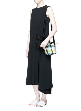 Figure View - Click To Enlarge - TRUSS - Woven plaid PVC bucket bag