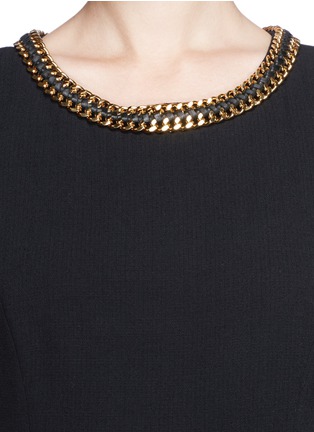 Detail View - Click To Enlarge - EMILIO PUCCI - Chain neckline crepe sheath dress