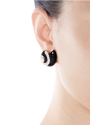 Figure View - Click To Enlarge - KENNETH JAY LANE - Crystal pavé enamel seashell clip earrings